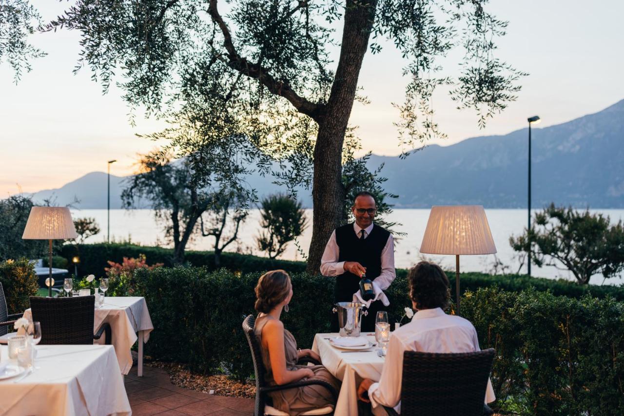 Hotel Orione - Lake Front Hotel Brenzone sul Garda Exterior photo