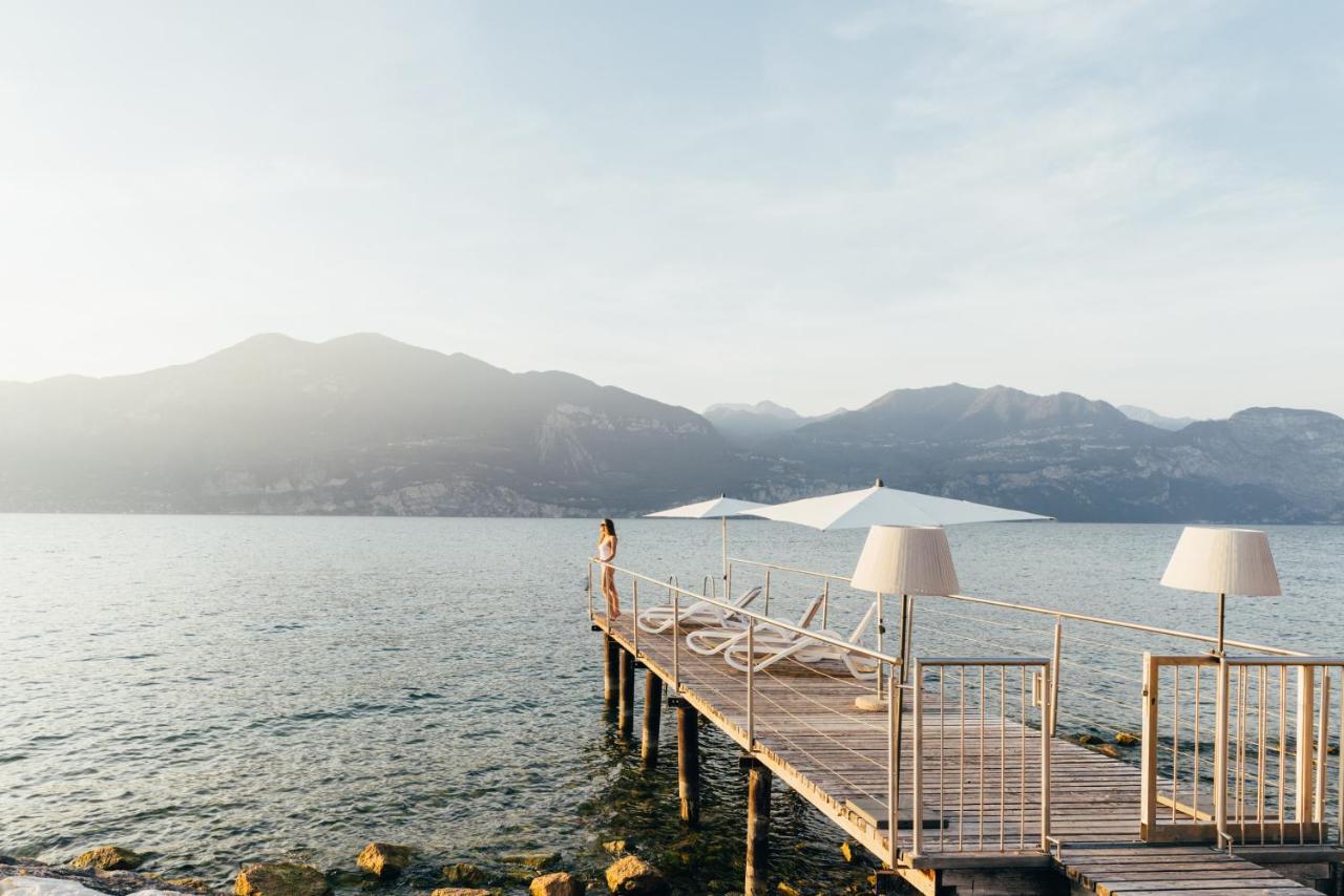 Hotel Orione - Lake Front Hotel Brenzone sul Garda Exterior photo