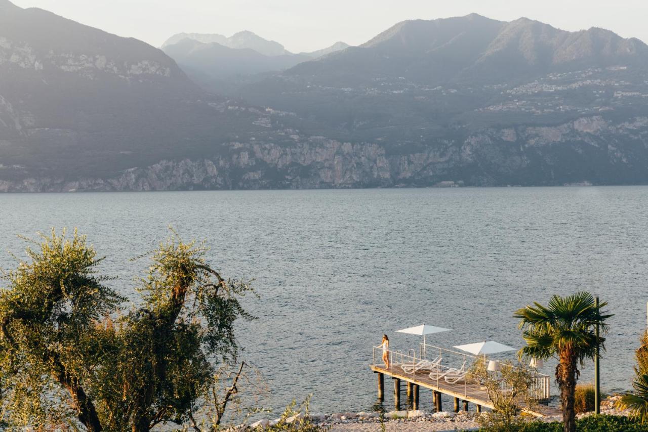 Hotel Orione - Lake Front Hotel Brenzone sul Garda Exterior photo